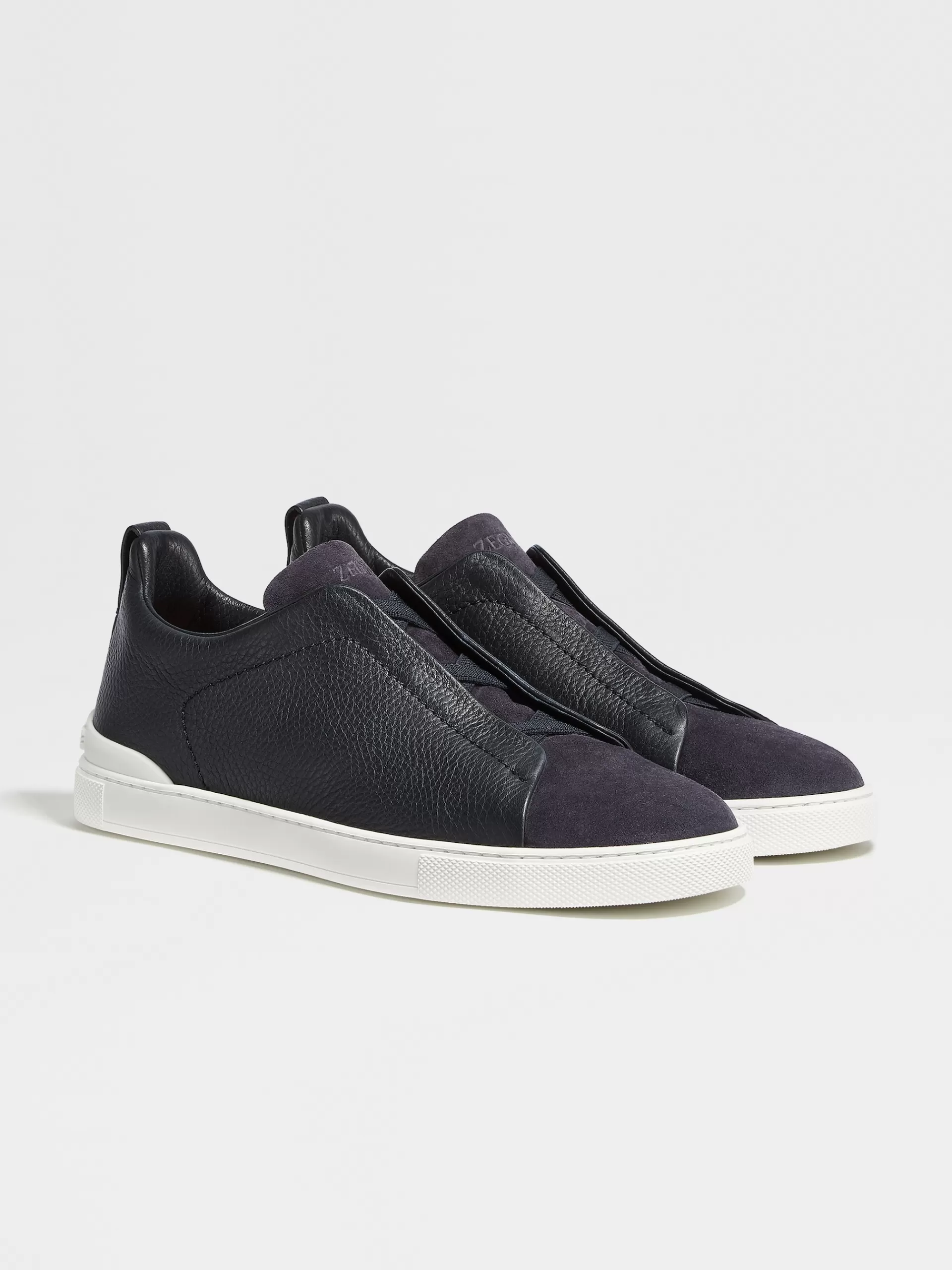 Shop ZEGNA Baskets Basses Triple Stitch™ En Veau Velours Et Cuir Graine Bleu Marine
